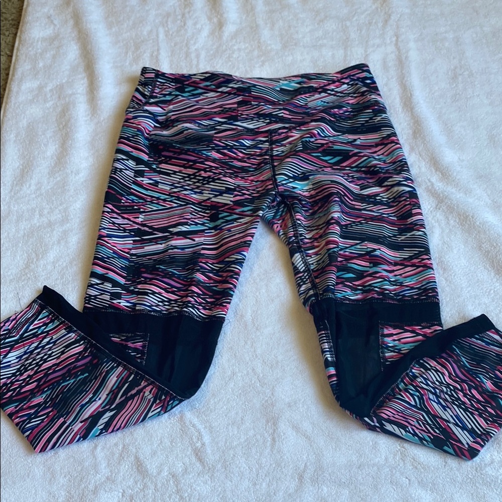 Fabletics women’s capri and mesh leggings